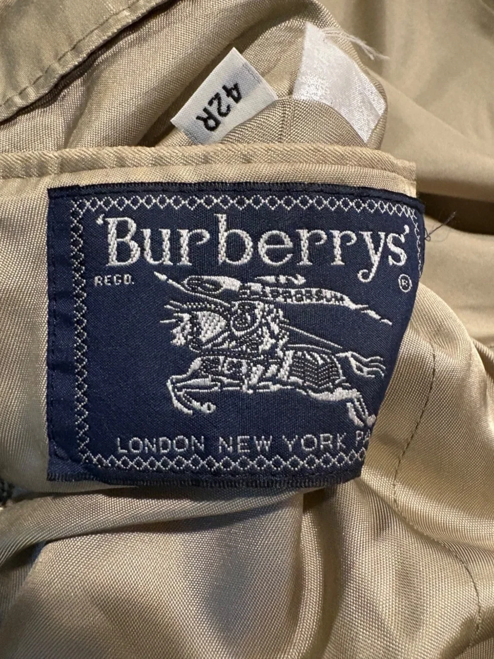 Vtg Burberry Men's Wool Plaid Two Button Blazer Sport Coat Sz - 42R